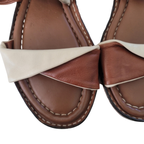 Johnston & Murphy Brown/Tan Twisted Leather Sandal - Picture 5 of 10